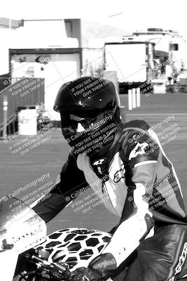 media/Apr-10-2022-SoCal Trackdays (Sun) [[f104b12566]]/Around the Pits/